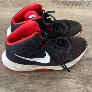 Nike Air Precision basketball shoes size 7